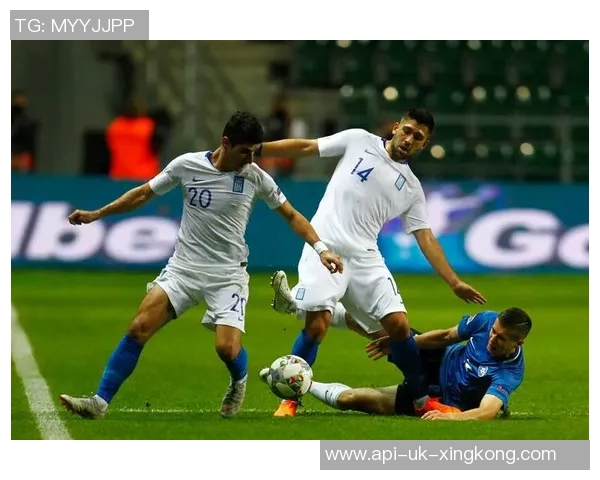 希腊足球球星的传奇旅程与辉煌成就回顾 希腊足球球星的传奇旅程与辉煌成就回顾